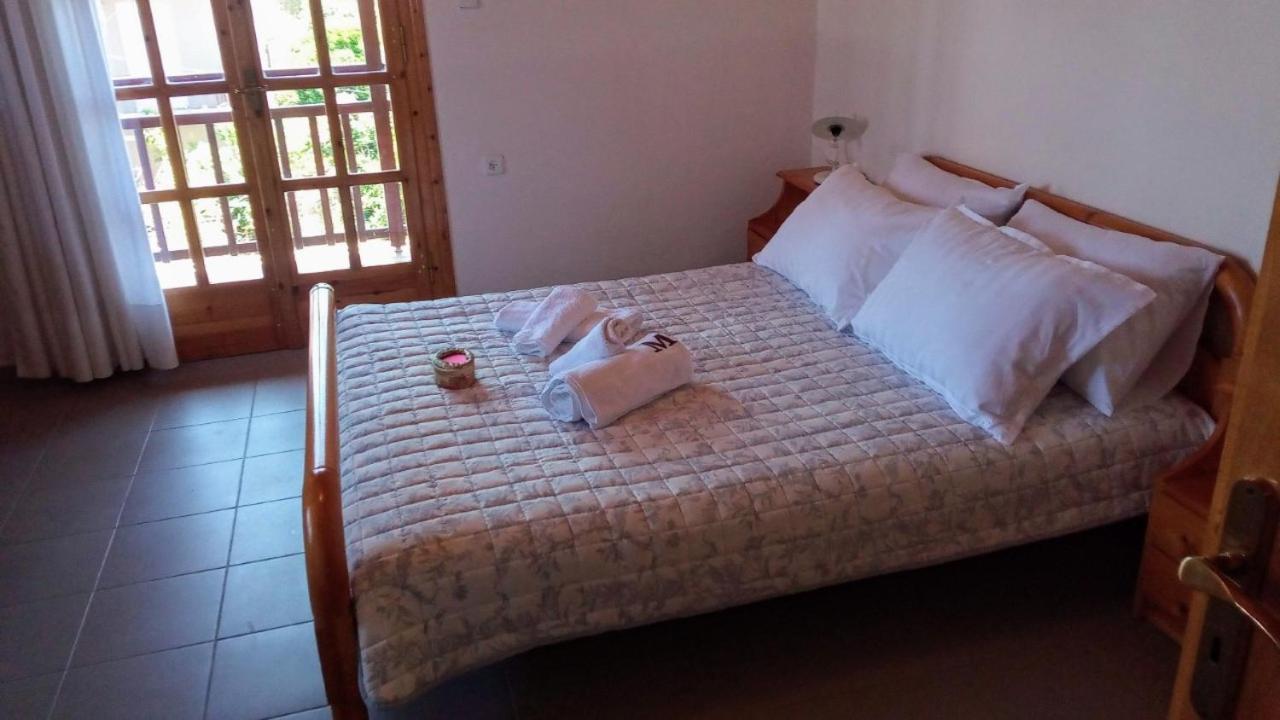 Balcony With View Villa Korifasion Luaran gambar